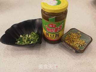 海鲜沙锅粥的做法步骤:2