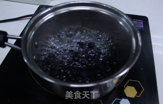 蓝莓果酱的做法步骤:4