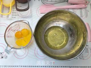 巧克力蕾丝奶酪蛋糕的做法步骤:2
