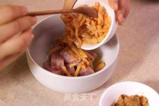 螺蛳酸笋肉粽的做法步骤:3