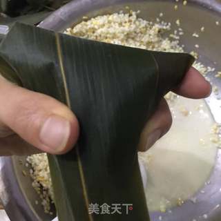 咸香粽子的做法步骤:28