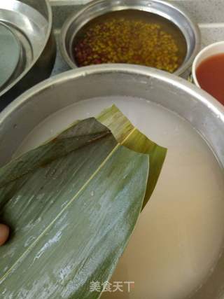 花生杂豆粽子的做法步骤:2