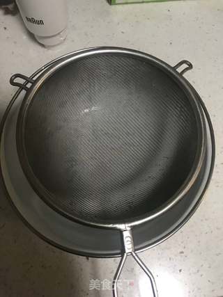 宝贝的纯鲜水果汁(适用可榨汁的任何水果)的做法步骤:5