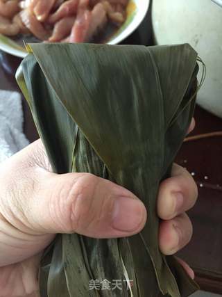 端午节裹粽子的做法步骤:6
