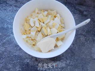 土豆沙拉汉堡的做法步骤：3
