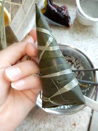 红豆糯米粽的做法步骤:8