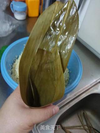 好吃不腻---碱水粽的做法步骤:5