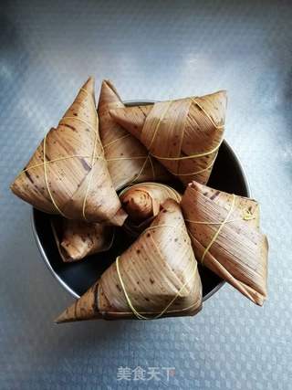 肉粽子的做法步骤:10