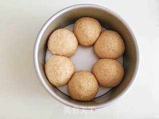 全麦花环面包的做法步骤:9