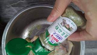 奥尔良烤鸡翅的做法步骤:3