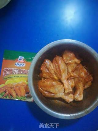 奥尔良烤鸡腿的做法步骤:2