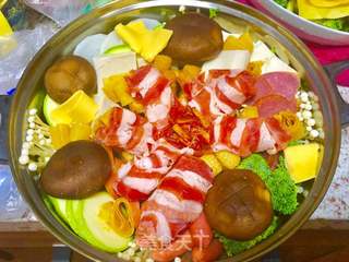 牛肉部队火锅的做法步骤:2