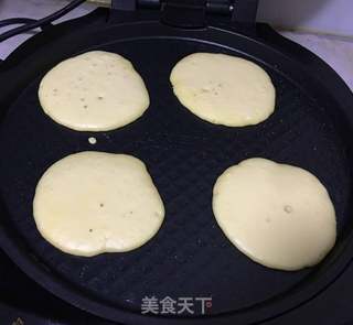 奶香玉米饼的做法步骤：3
