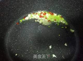 拌黑木耳的做法步骤：3