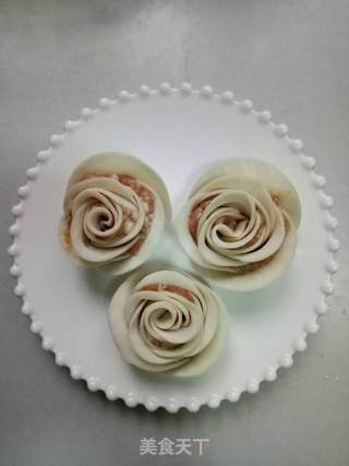 玫瑰花蒸饺的做法步骤:11