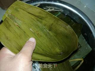 红豆梅花肉粽的做法步骤:5