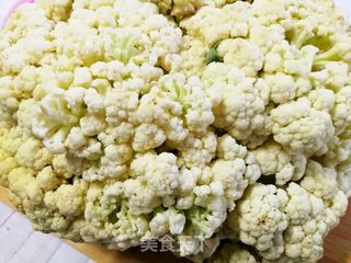 炝拌菜花的做法步骤：1