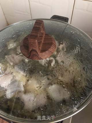 酸菜鲈鱼的做法步骤:5