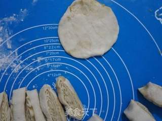 油酥饼的做法步骤:7