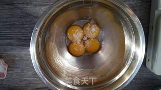 原味酸奶蛋糕卷的做法步骤:2