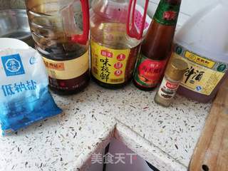 河南卤香猪蹄的做法步骤:4