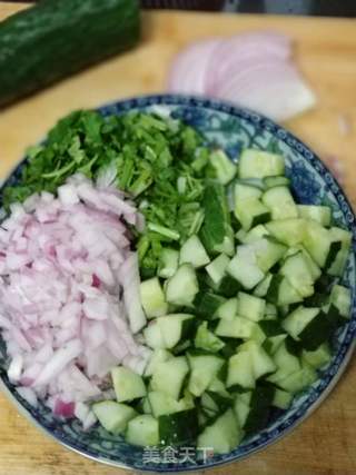 老醋花生的做法步骤:3