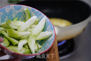 鲜汤肉末面的做法步骤:3