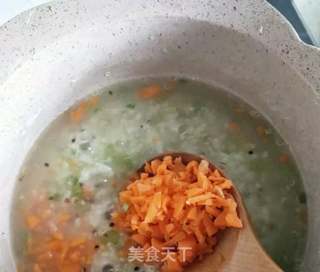 芹菜胡萝卜粥的做法步骤：5