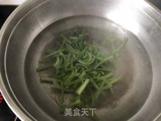 铁板鱿鱼的做法步骤:2