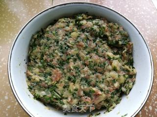 猪肉土豆泥饺子的做法步骤:5