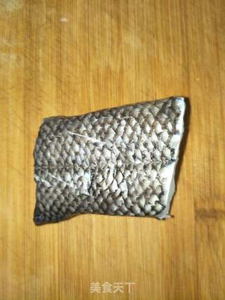 银鳕鱼粥的做法步骤：1