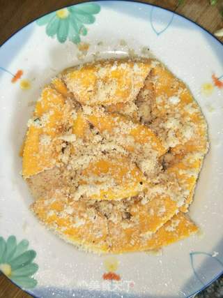 粉蒸南瓜的做法步骤：3