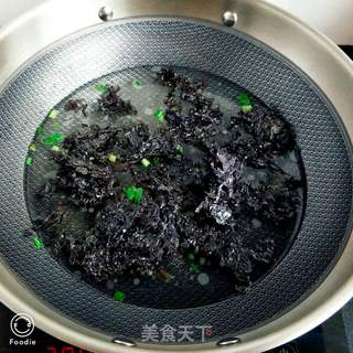 紫菜黄瓜蛋花汤的做法步骤:5