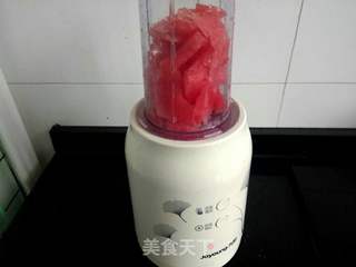 原味西瓜汁的做法步骤:4