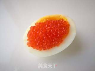 鱼子酱溏心蛋的做法步骤:4