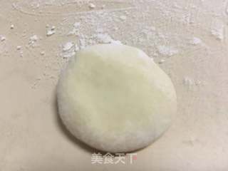 猪肉芹菜白菜水饺的做法步骤:5