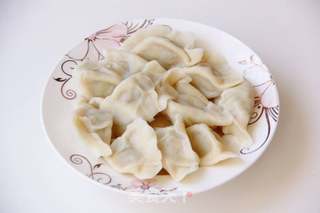 猪肉芹菜白菜水饺的做法步骤:12