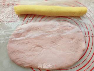 花朵椰蓉吐司 的做法步骤:7