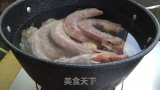 麻辣鸭脖的做法步骤:3