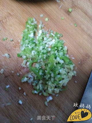 白菜饺子的做法步骤:4