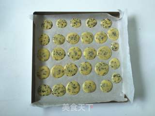 黑芝麻薄脆饼的做法步骤:10