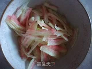 凉拌瓜皮的做法步骤:3