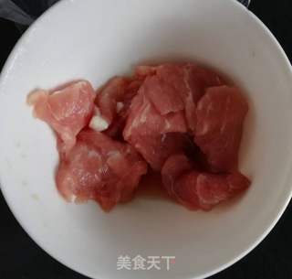 肉片鸡蛋面的做法步骤：1