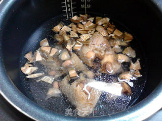 竹荪蛋台湾肉粽粥的做法步骤:6
