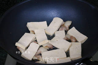 黄豆酱烧豆腐土豆的做法步骤:4