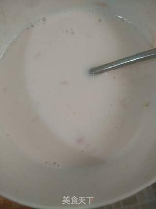 西瓜牛奶草莓冰沙的做法步骤:5