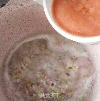 西红柿菜花浓汤颗粒面的做法步骤：2