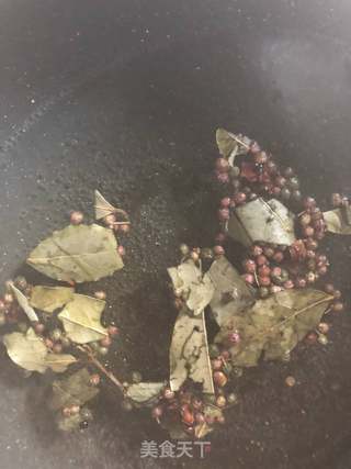 麻辣泡椒鸡爪的做法步骤:3