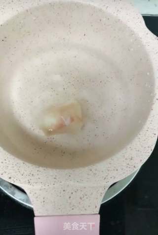西蓝花土豆鳕鱼泥的做法步骤:4
