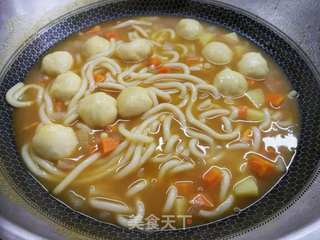 日式咖喱鱼丸乌冬面的做法步骤:8
